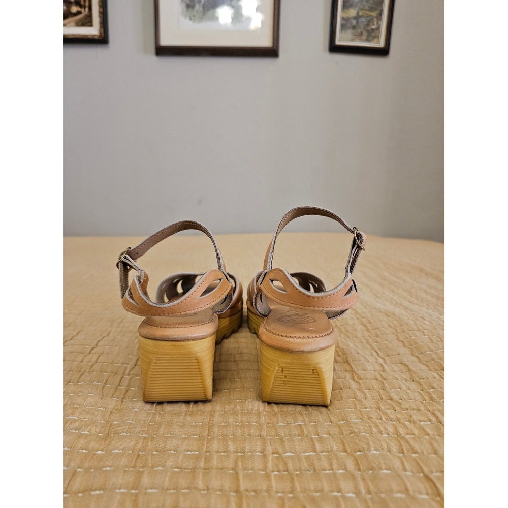 Cherokee of California Vintage 70s Tan Leather Platform Wedge Sandals Womens 7 - Picture 3 of 8